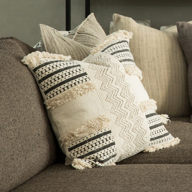 Dressed Block Pattern Pillow Cover (BSH4012)